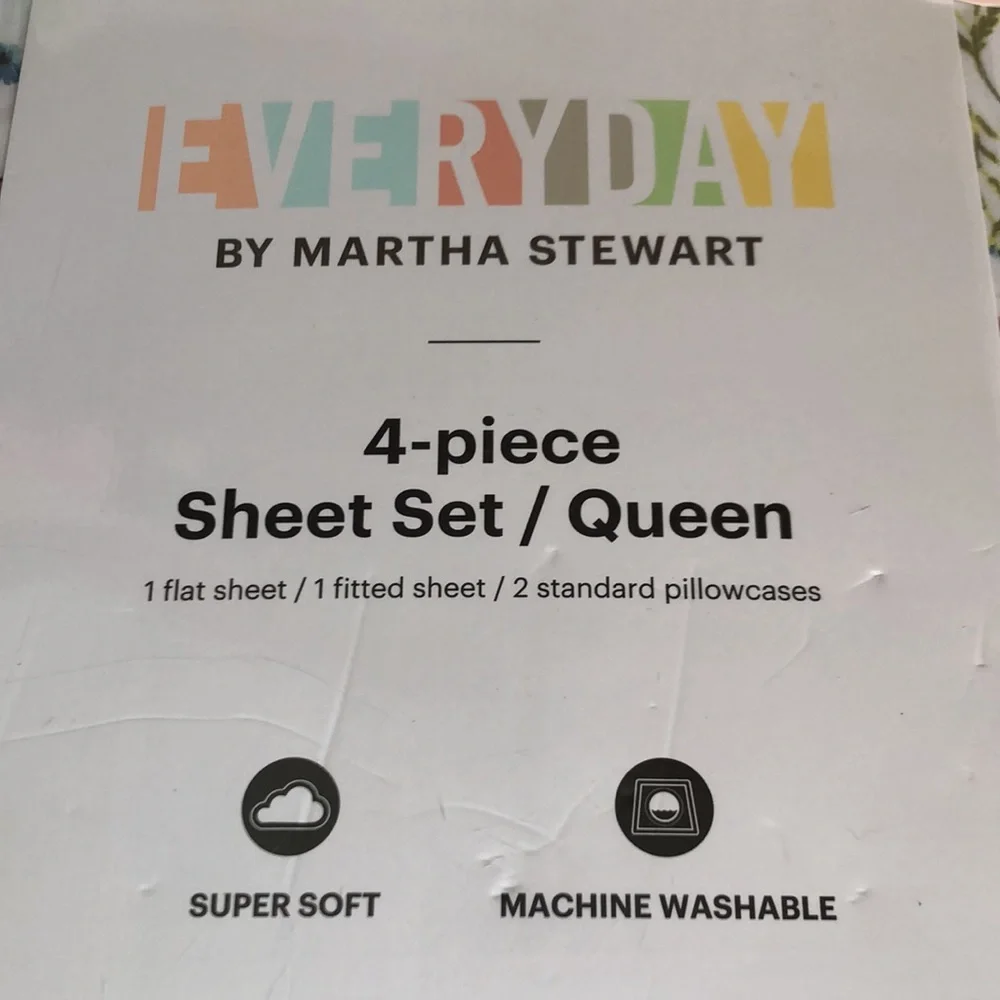 Martha Stewart Everyday Garden Print Queen Sheet Set